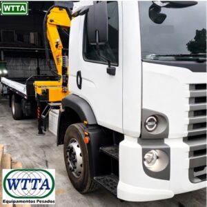 VW Constellation 24260