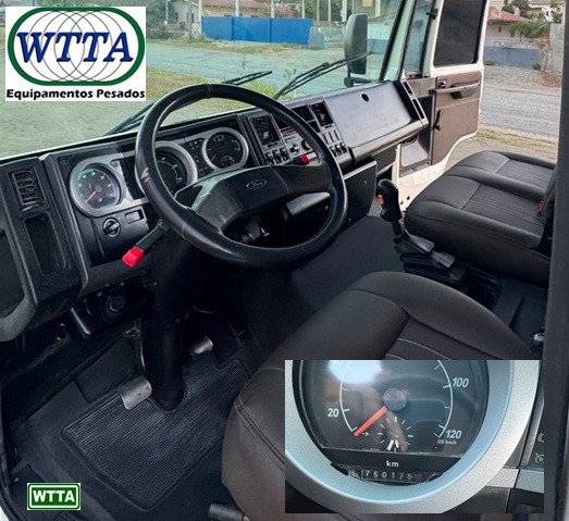 Ford 2422e , 8 x 2 , 2010 - Imagem 9